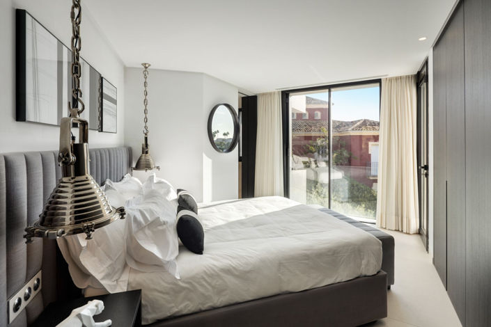 Image No.14-5 Bed Villa for sale