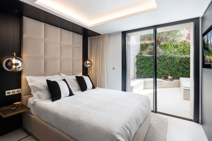 Image No.15-5 Bed Villa for sale