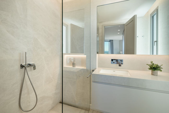 Image No.25-7 Bed Villa for sale