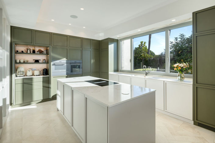 Image No.7-7 Bed Villa for sale