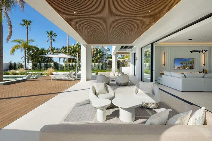 Image No.11-7 Bed Villa for sale