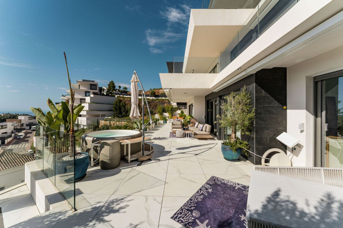 Image No.11-3 Bed Apartment for sale