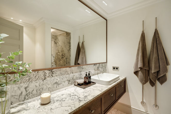 Image No.29-5 Bed Villa for sale