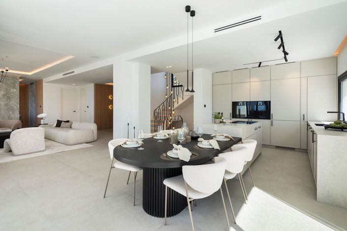 Image No.11-5 Bed Villa for sale