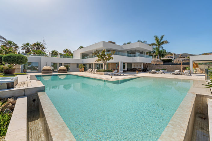 Image No.38-7 Bed Villa for sale