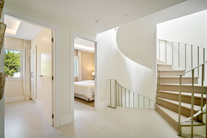 Image No.23-4 Bed Villa for sale