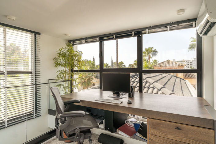 Image No.27-4 Bed Villa for sale