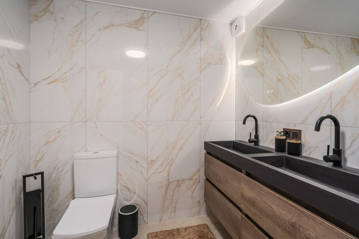 Image No.21-6 Bed Villa for sale