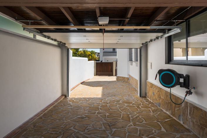 Image No.25-6 Bed Villa for sale