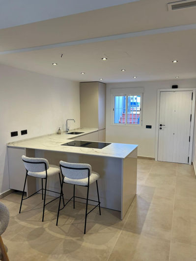 Image No.25-2 Bed Apartment for sale