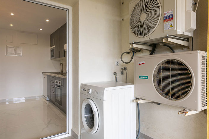 Image No.20-2 Bed Apartment for sale