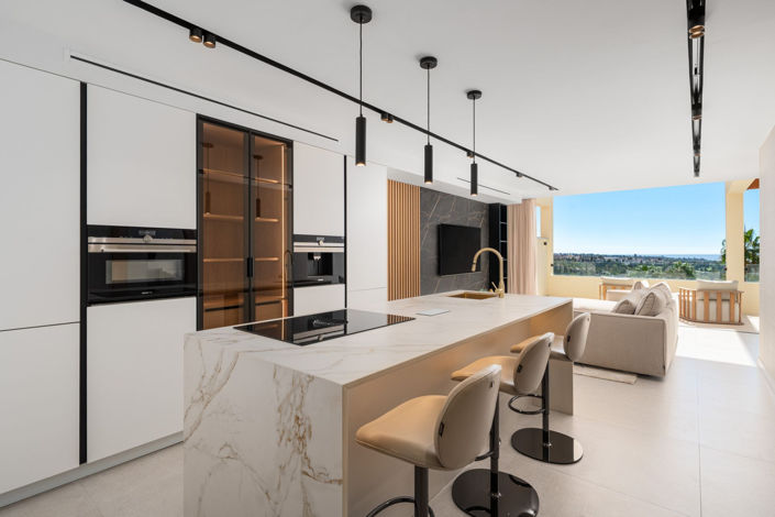 Image No.21-3 Bed Apartment for sale