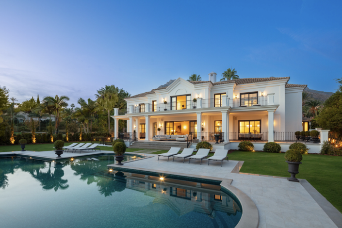 Image No.1-6 Bed Villa for sale