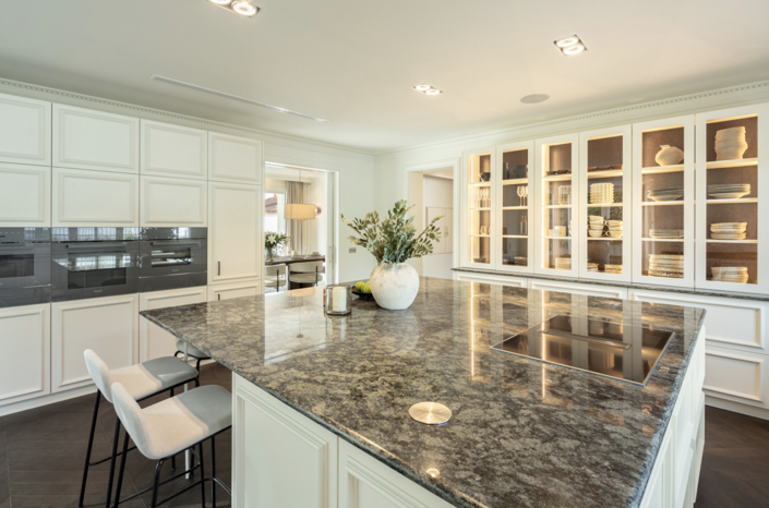 Image No.9-6 Bed Villa for sale