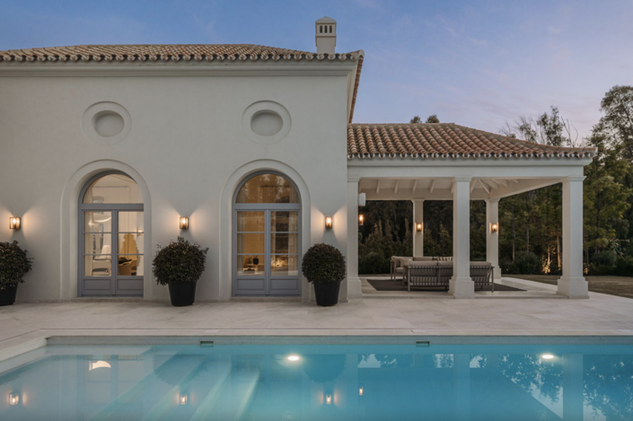 Image No.2-4 Bed Villa for sale