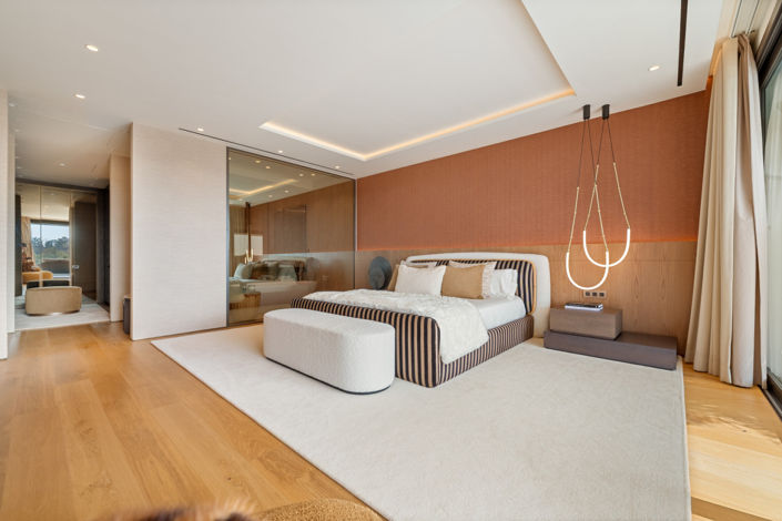 Image No.12-4 Bed Property for sale