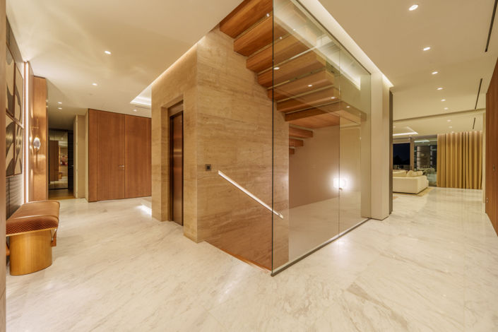 Image No.27-4 Bed Property for sale