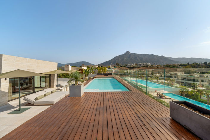 Image No.29-4 Bed Property for sale