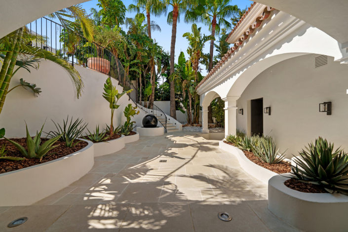 Image No.16-6 Bed Villa for sale