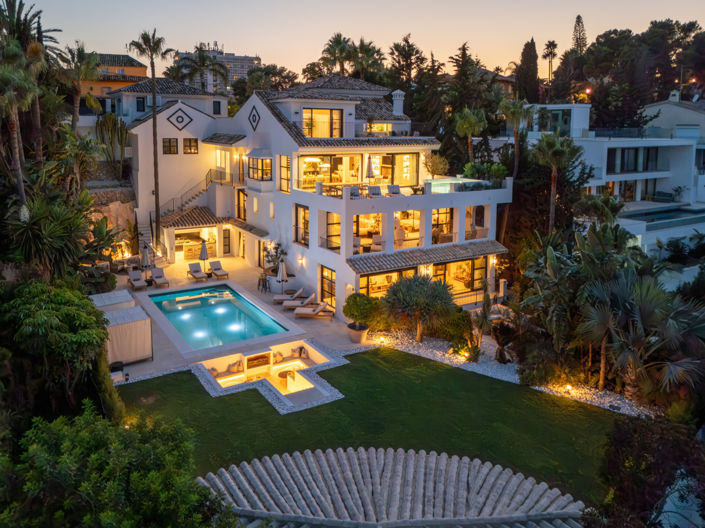 Image No.2-6 Bed Villa for sale