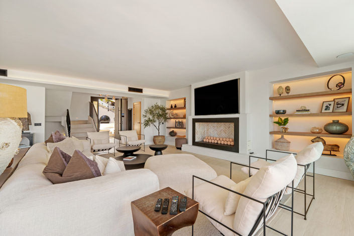 Image No.5-6 Bed Villa for sale