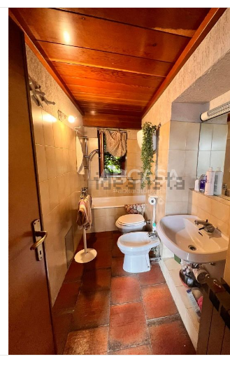 Image No.41-9 Bed Villa for sale