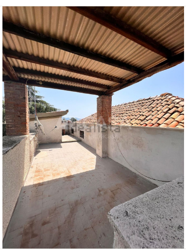 Image No.26-9 Bed Villa for sale