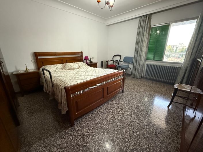 Image No.30-3 Bed Property for sale