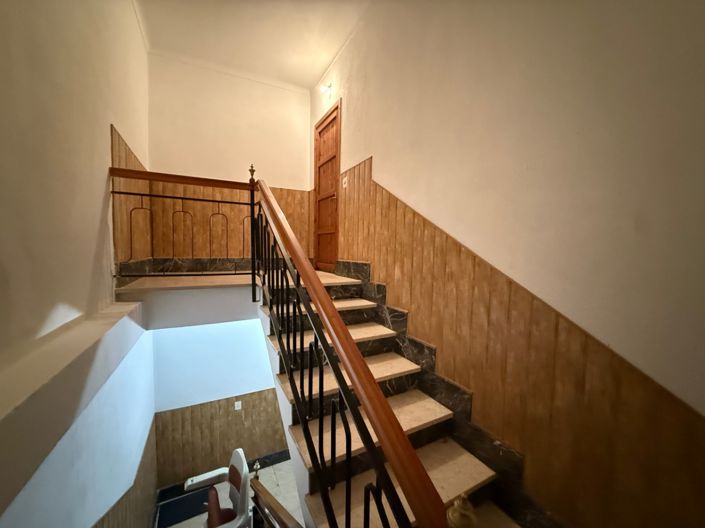 Image No.37-3 Bed Property for sale