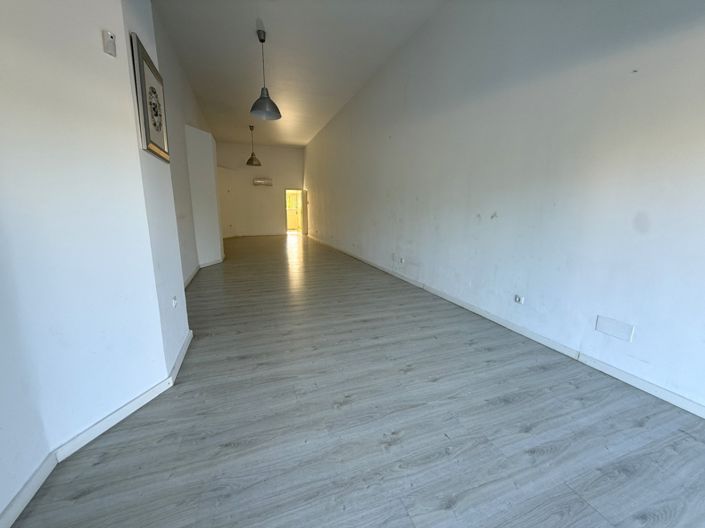 Image No.47-3 Bed Property for sale