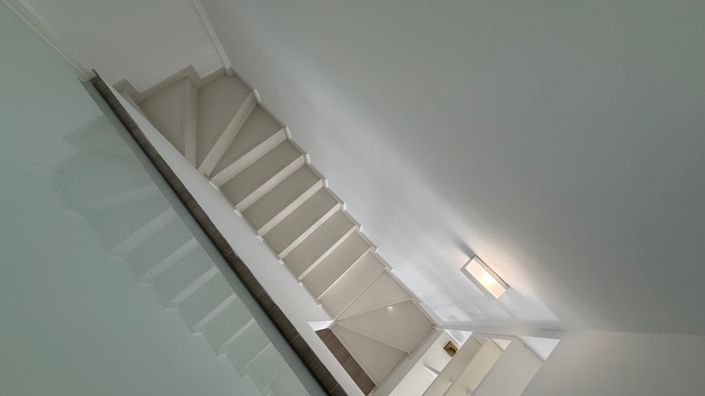 Image No.19-5 Bed House for sale