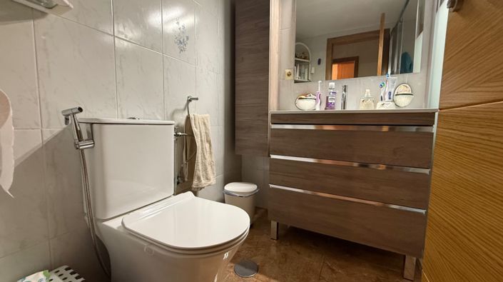 Image No.18-2 Bed Apartment for sale