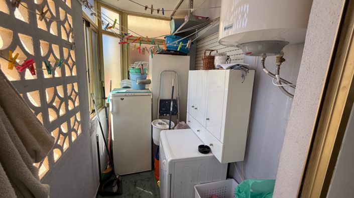 Image No.20-2 Bed Apartment for sale