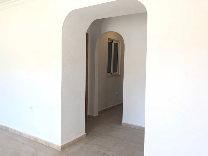 Image No.12-3 Bed House for sale