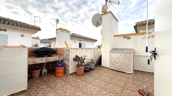 Image No.16-3 Bed Apartment for sale