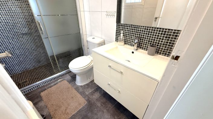 Image No.45-3 Bed Apartment for sale