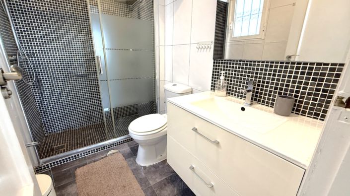 Image No.46-3 Bed Apartment for sale