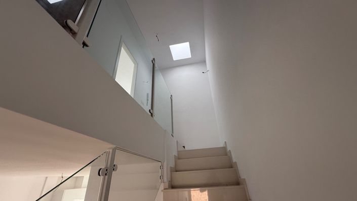 Image No.17-3 Bed Duplex for sale