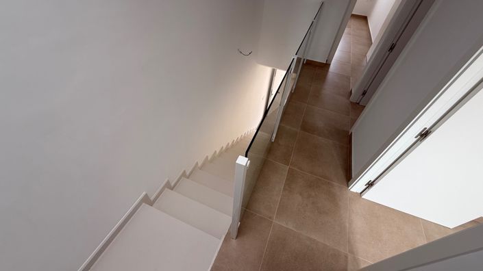 Image No.18-3 Bed Duplex for sale