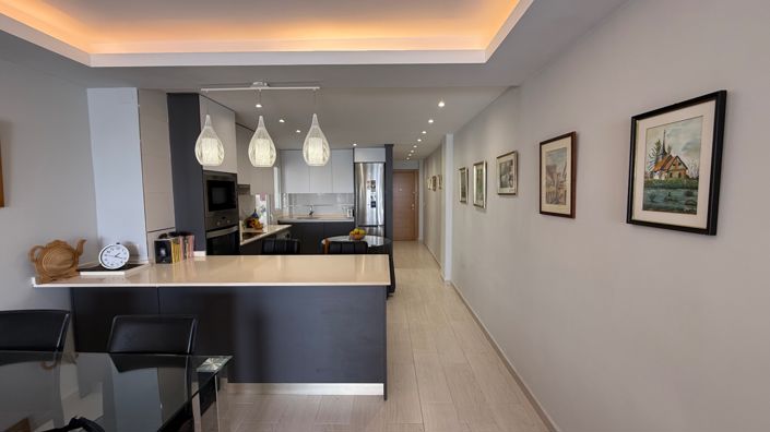 Image No.1-3 Bed Apartment for sale