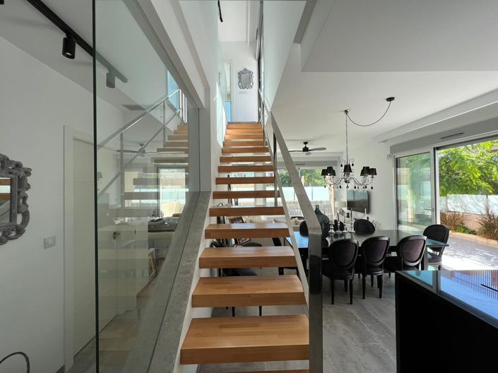 Image No.14-3 Bed Villa for sale