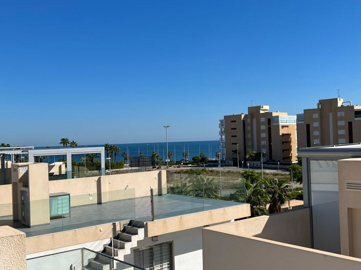 Image No.20-3 Bed Villa for sale