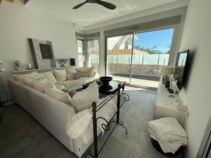 Image No.6-3 Bed Villa for sale