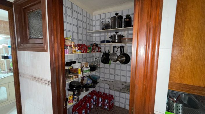 Image No.25-4 Bed Townhouse for sale