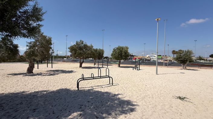 Image No.48-3 Bed Property for sale