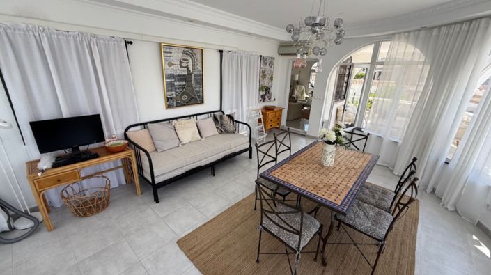 Image No.5-3 Bed Property for sale