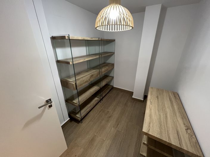 Image No.24-5 Bed Villa for sale