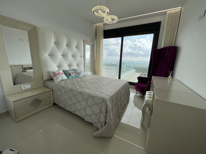 Image No.35-5 Bed Villa for sale