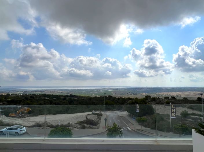 Image No.41-5 Bed Villa for sale