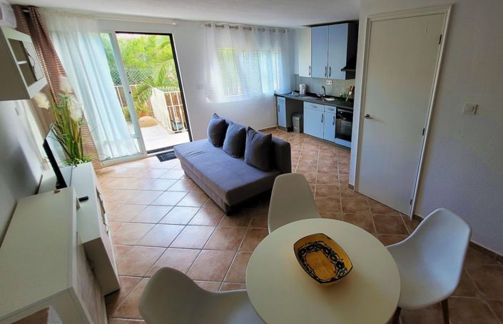 Image No.8-7 Bed Property for sale